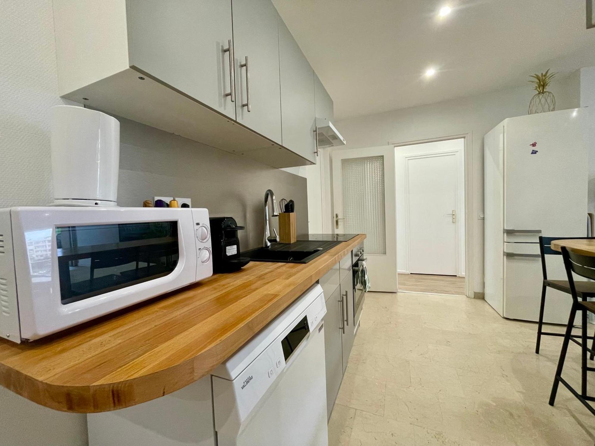 Bngo I Le Spacieux I 3 Chambres, 2 Salles De Bain, Parking Prive Gratuit, 8 Personnes, Vieux Lyon Hypercentre Exterior photo