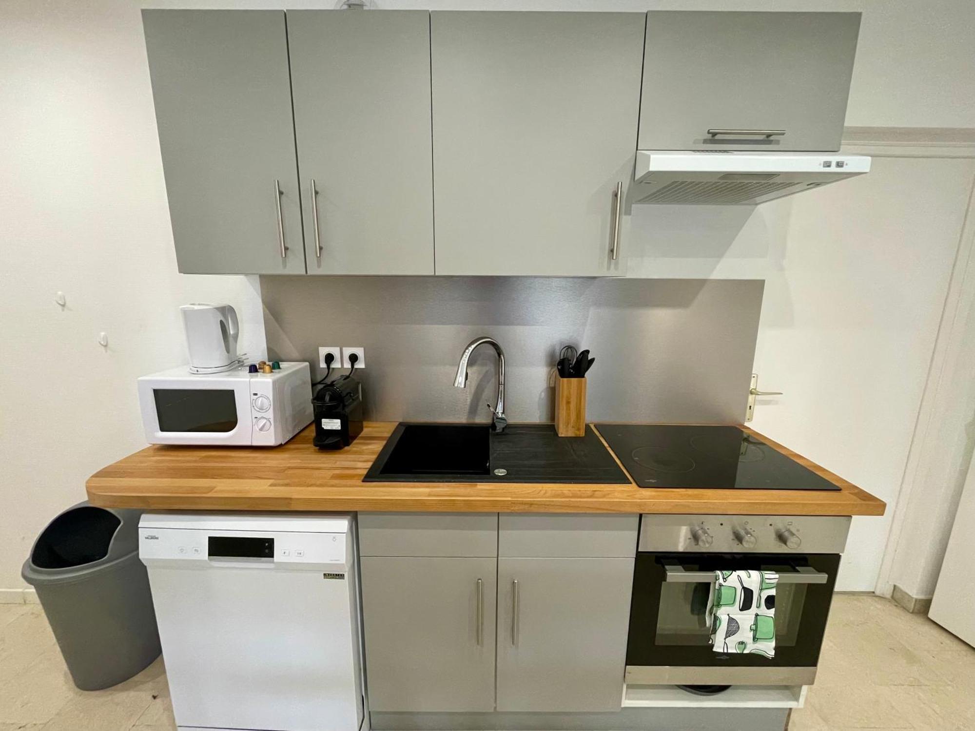 Bngo I Le Spacieux I 3 Chambres, 2 Salles De Bain, Parking Prive Gratuit, 8 Personnes, Vieux Lyon Hypercentre Exterior photo