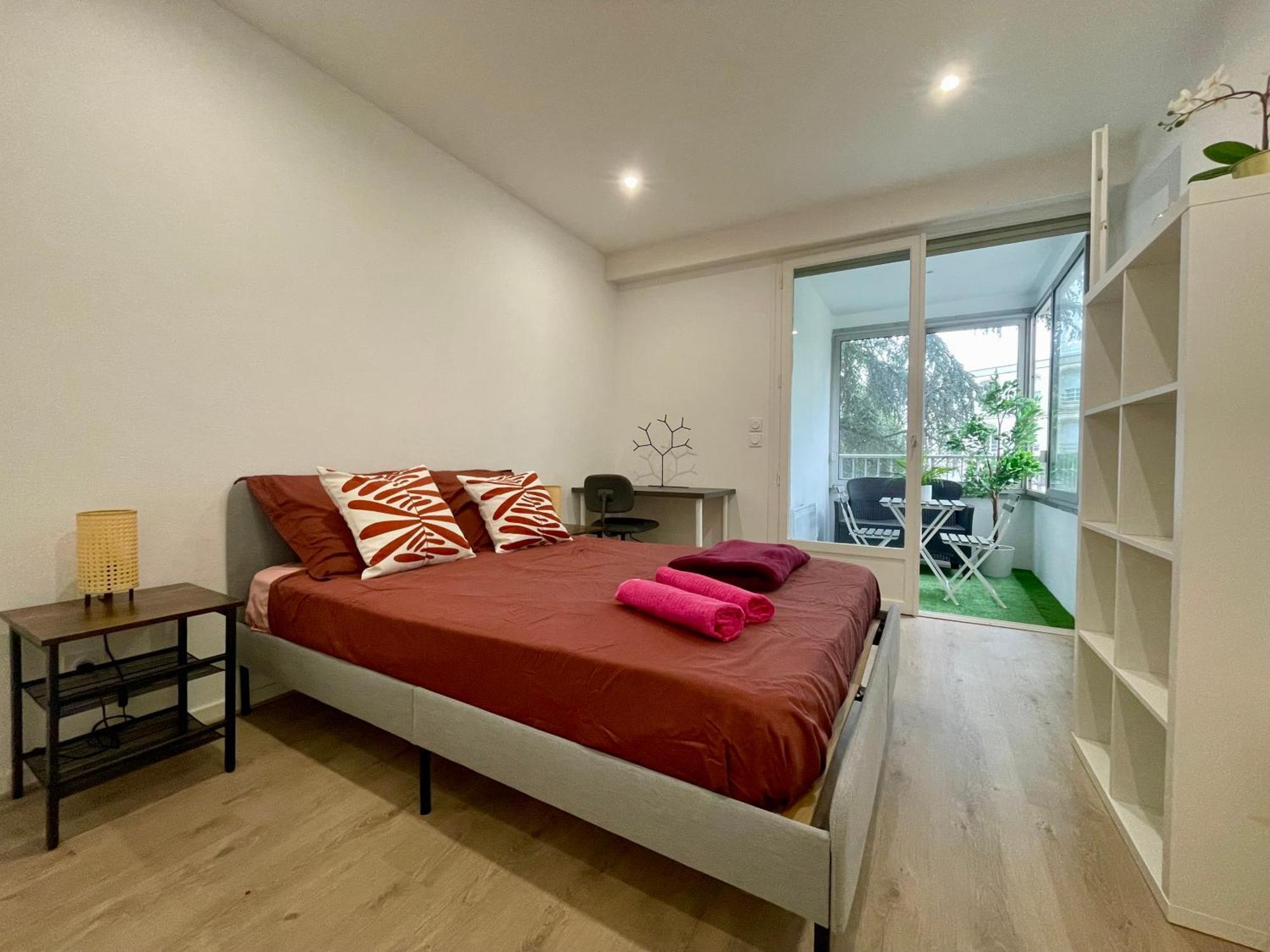 Bngo I Le Spacieux I 3 Chambres, 2 Salles De Bain, Parking Prive Gratuit, 8 Personnes, Vieux Lyon Hypercentre Exterior photo