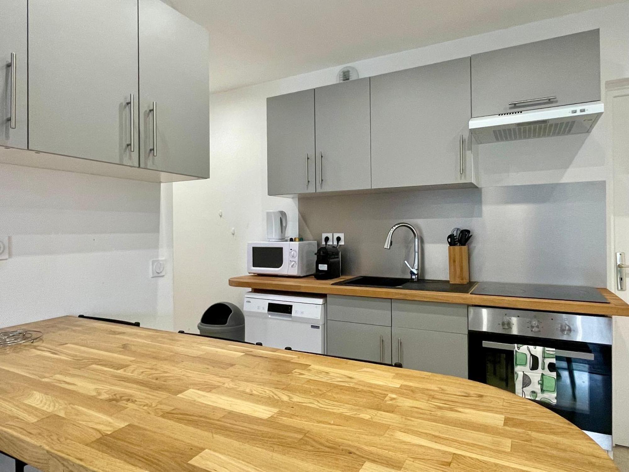 Bngo I Le Spacieux I 3 Chambres, 2 Salles De Bain, Parking Prive Gratuit, 8 Personnes, Vieux Lyon Hypercentre Exterior photo